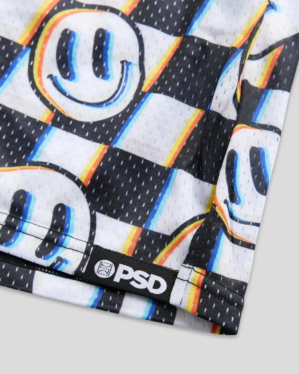 Dimensions Active Short
