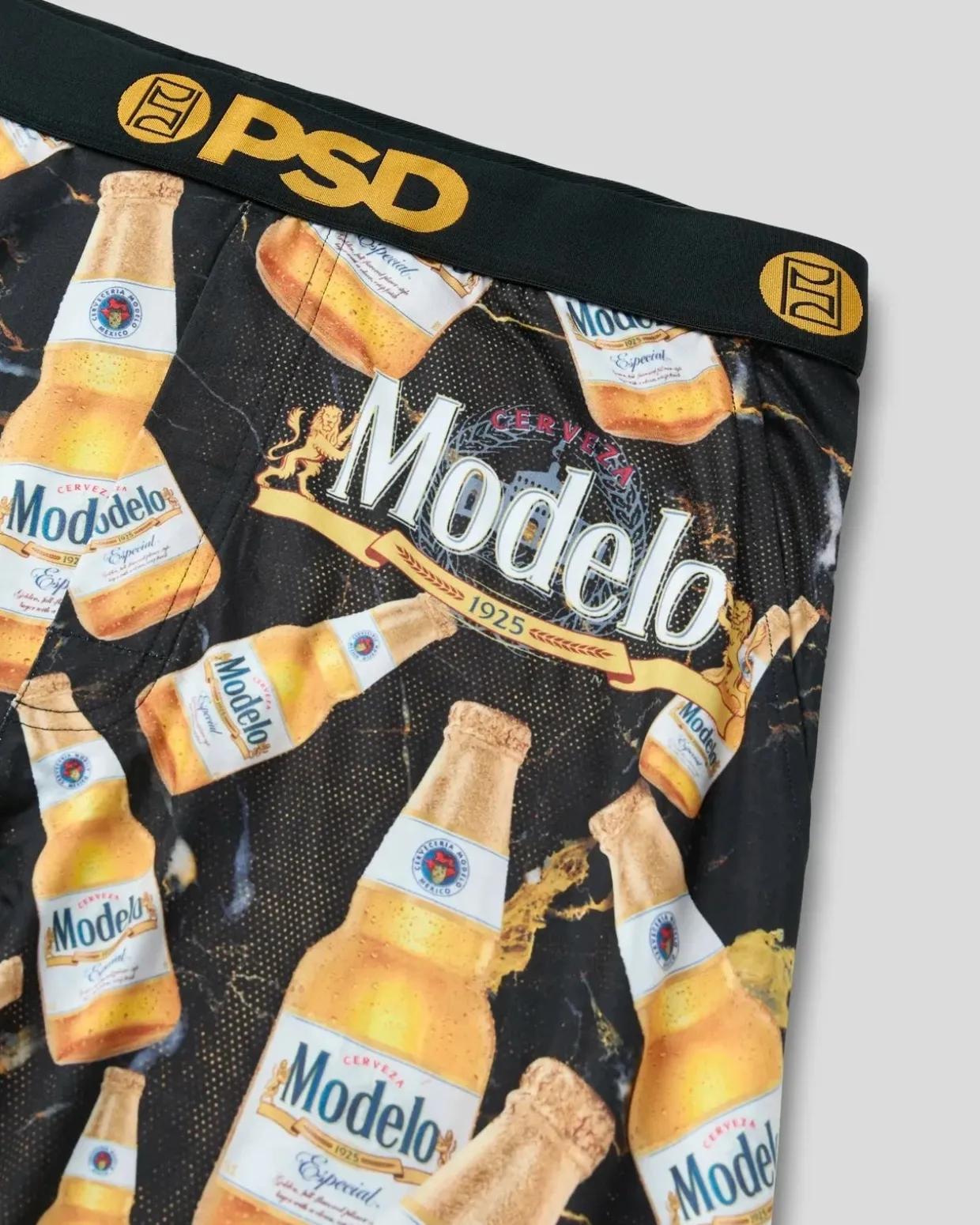 Modelo - Especial