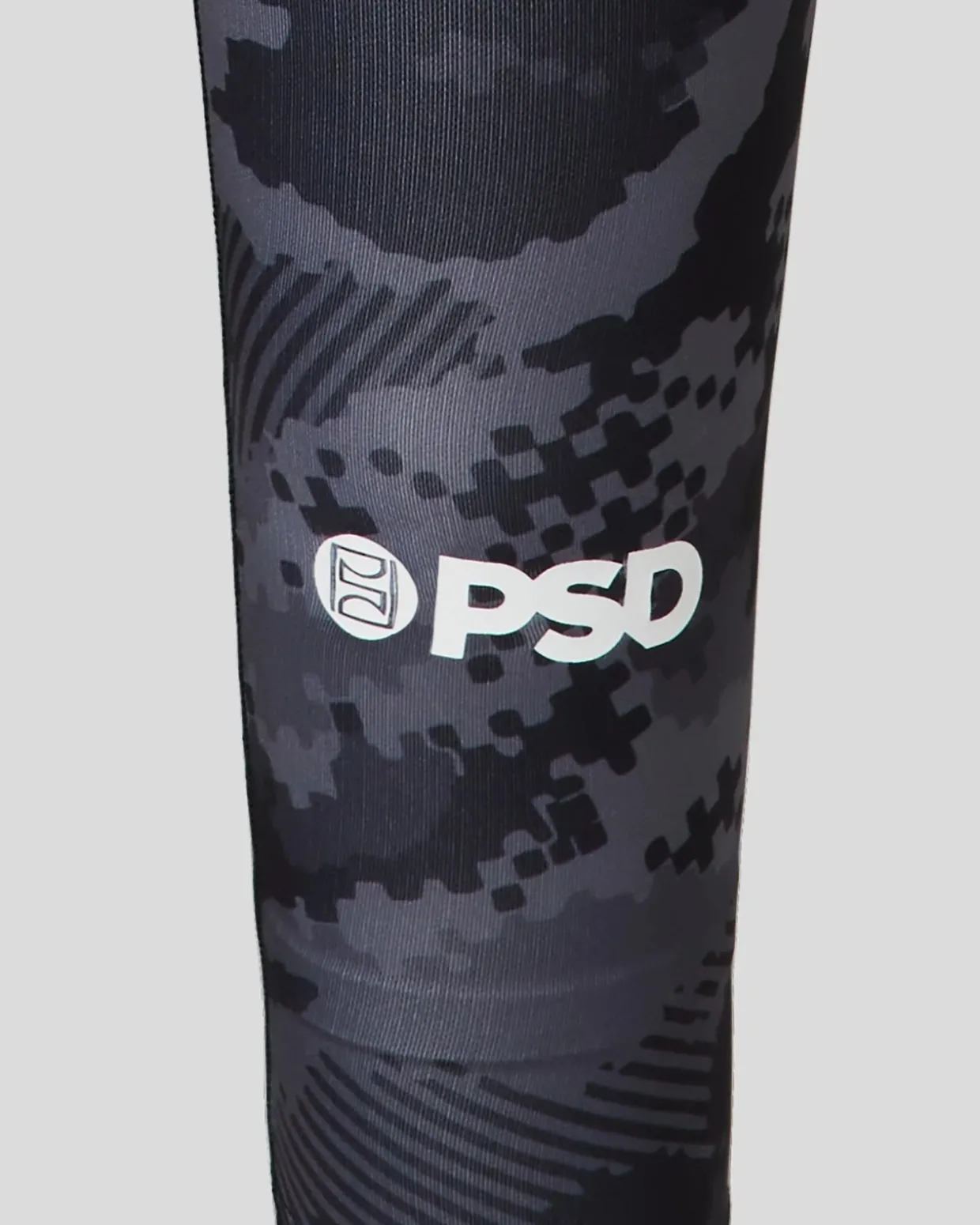 Pro Tight - Night Camo